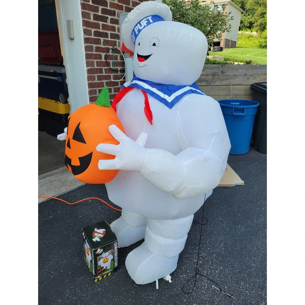Gemmy Ghostbusters Stay Puft Inflatable 5ft White Pumpkin Halloween Decor